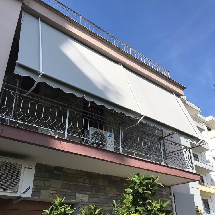 Οι τέντες με αντιρίδες-ilias-xolargos-tenta-ilias